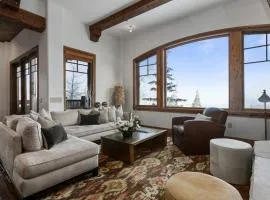 Grand Lodge - Three Bedroom #201 - Ski-in ski-out condo