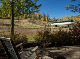 Grand Lodge - Four Bedroom #306 - Ski-in ski-out condo