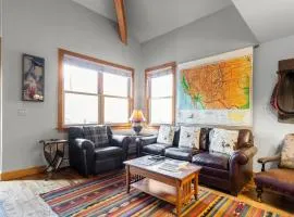 Greyhawk at Deer Valley Resort - Two Bedroom Condo with Hot Tub #12 condo