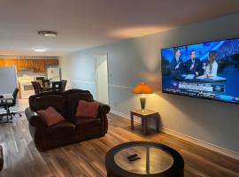 Renaissance Guest House, homestay in Oshawa