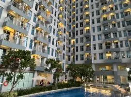 Apartemen Anderson 06 pakuwon mall Luxury Studio Apartment Connecting Mall, Pool & City View