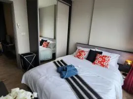 The Base Pattaya in Central Pattaya