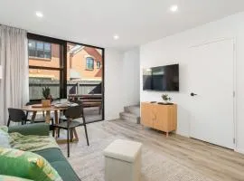 Sophisticated Urban Luxury Living 1 Bedroom