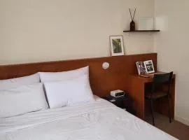 jeonju hotel book and type