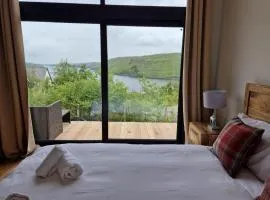 Charming Luxury Retreat by the Fairy Pools 5