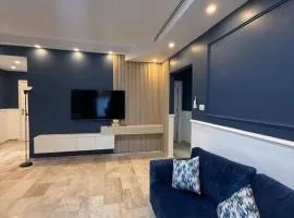 3bedroom aprt of 200sqm near movenpick hotel amman