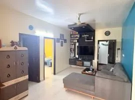 Spacious 3BHK Mountain View -walk to palani temple
