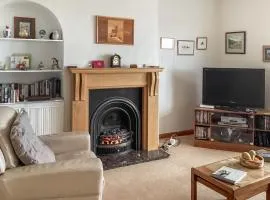 Cosy Cottage By The Sea