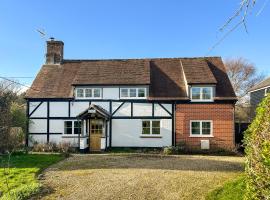 Poona Cottage, hotelli kohteessa Cadnam