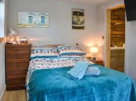 Rosebud Beach Hut