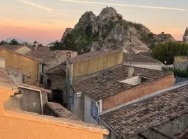 logements sejour tricastin Abeilles
