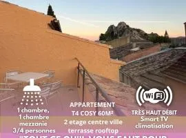 Cozy 60M T4 duplex avec terrasse rooftop