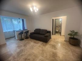 Ywa, khách sạn ở Râmnicu Vâlcea