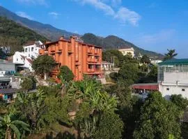 Nắng Hotels