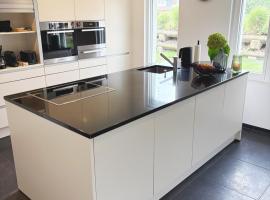 Ferienhaus Birds No 11 Lauchringen, vakantiehuis in Lauchringen