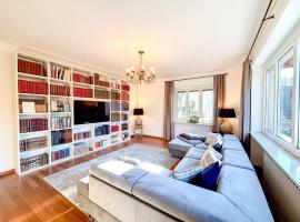 Luxury 3 bedroom Grand Chalet, chal&eacute; em Perosa Argentina