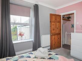 Holyhead Ferry Stay, capsule hotel in Holyhead