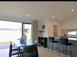 The Keenans, hotel in Whitianga