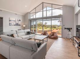 Skibo House - A Family Retreat near Margaret River, hotel in Witchcliffe