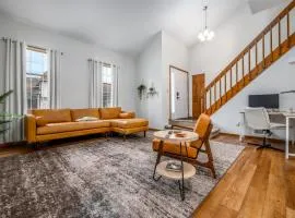 Family Friendly and quite 2 bedroom Condo Close to Fun