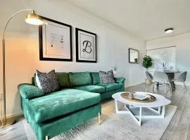 SPECIAL OFFER - Harbor Residences Luxury 2 Bedroom Apartment Downtown-Port of Miami