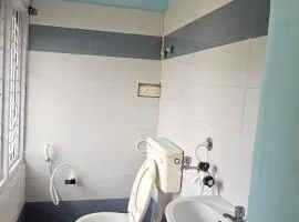 A 3 bedroom apartment with lot of space and eminities