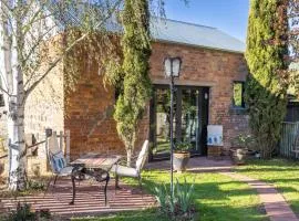 Berry Stable - Restored Barn, Taradale