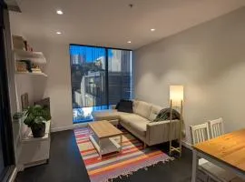 South Yarra Pad - Free Parking - Central Location