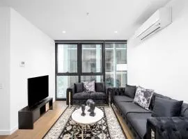 Melbourne Luxe Retreat 2B2B Pool, Gym 34th floor