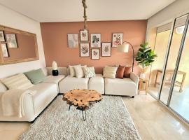 Luxueux appartement de plage Surf & Golf Néroli 13, hotel a Tamraght Ouzdar