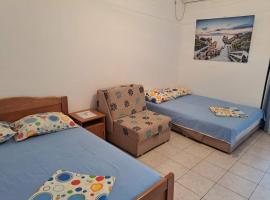 Apartmani Miladinović, hotel v destinaci Sutomore
