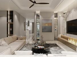 The Quartz Horizon Hanoi-Elegant Hideout with Rooftop Access-Coffee 24-7, villa em Hanói