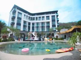 MAREMONTI Luxury 5 Star Hotel