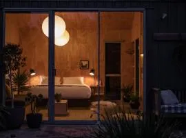 Sauna Retreat - Near Town and Beach - Explorers Rest