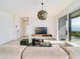 Modern 5-Star Stay in Glion - Underfloor Heating