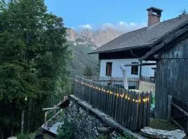 Berghaus auf 1200m Höhe