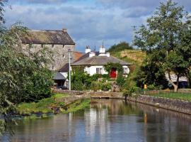 3 Bed in Bruree oc-i207, hotel in Brú Rí
