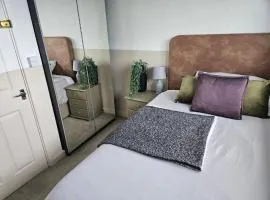 1 Double Bedroom-Shared House-Stonehouse-Stroud-Room 5