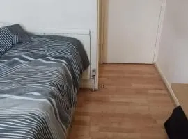 Single Room Abbeywood London