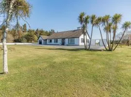 4 Bed in Burtonport oc-c31069