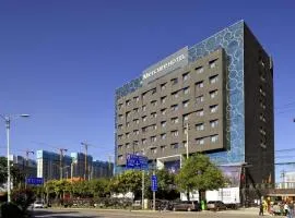Mercure Taiyuan Changfeng Street