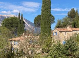 Les Eyssaux en Baronnies Provençales, ξενοδοχείο σε Reilhanette