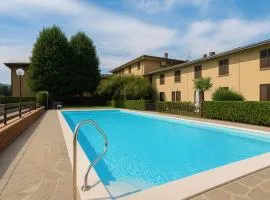 PARATICO - Lakefront apartment with private pool and free parking