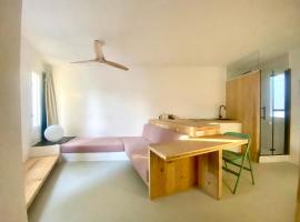 Cadaqués Nest, hotell i Cadaqués