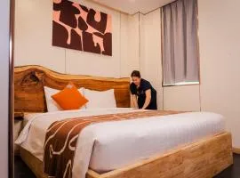 Alto Corner Hotel