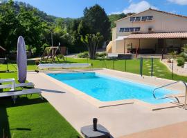 Gite - Chambre d'hôtes L'occitania, Hotel in Saint-Ambroix