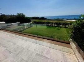 Saroné Villa