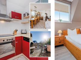 Villen am See - 4-Raum Häuser DHH Golfblick, hotel in Korswandt