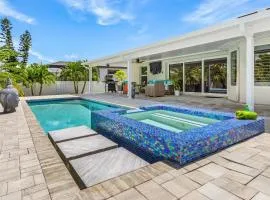 Dive into Fun & Green Bliss at Nature Retreat - Villa Tree of Life