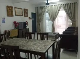 Izdaan Homestay